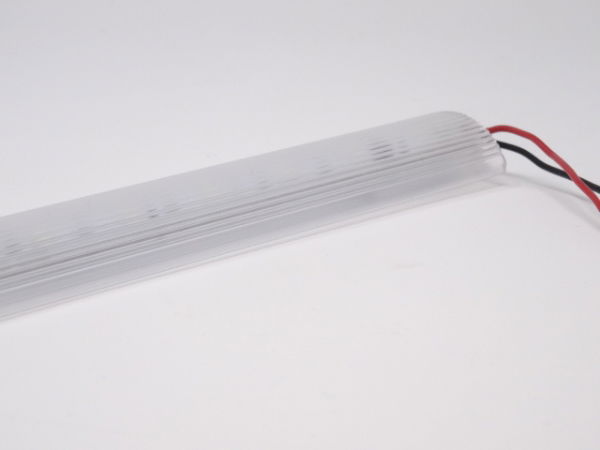 Labcraft SVCW1000-96UB Apollo 1010mm 96-LED Interior Strip Light 2560lm 12V (NO End Caps, Un-boxed)