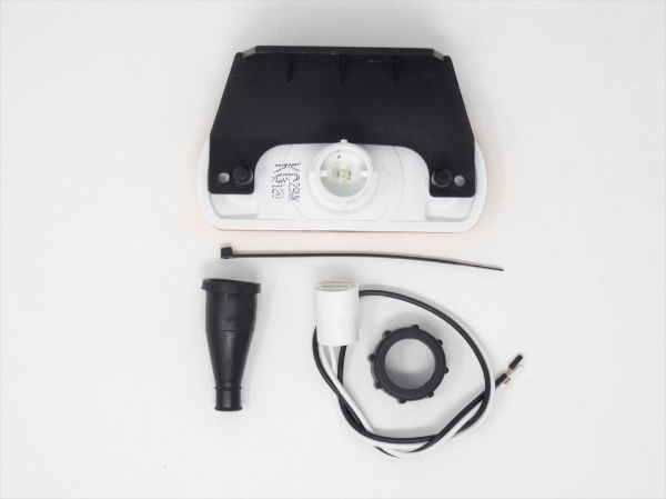 Signal-Stat THQ/03 Series LED Side Marker Light w/ Reflex & Bracket | Fly Lead [THQ/03/50]